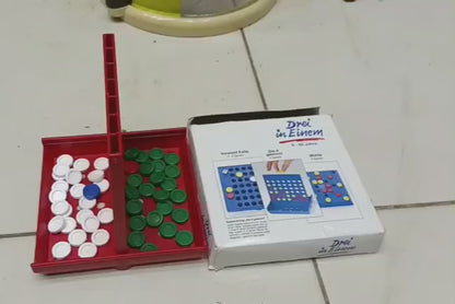 4 In A Row Board Game For Kids / Travel Board Game (random Color )